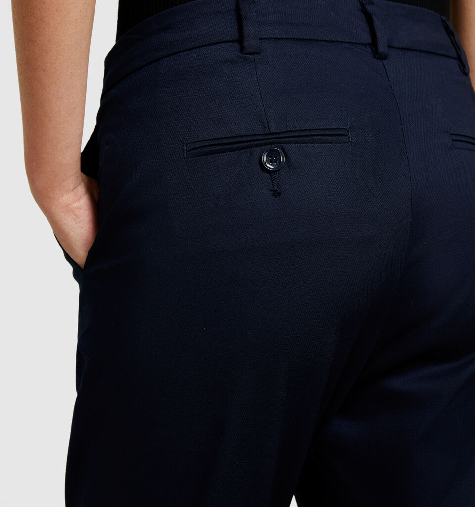 Regular fit chinos - women's chino trousers - Dark Blue | Sisley image number 5